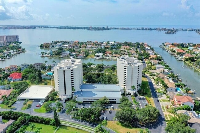 Photo - 5950 Pelican Bay Plaza S