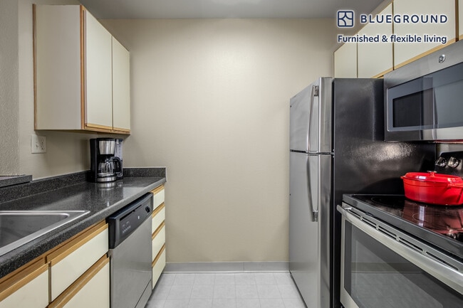 Photo - 1 Bayside Village Pl Unit FL2-ID150