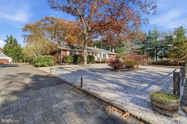 Photo - 218 Holly Ave