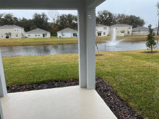 Photo - 325 River Front Way