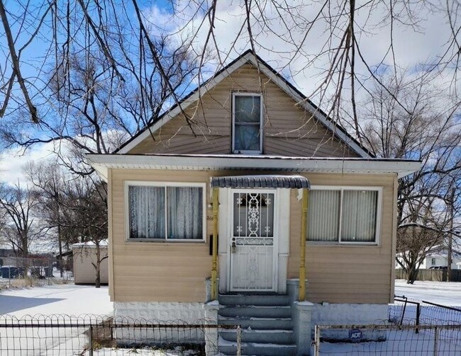 Building Photo - 3464 Pennsylvania St