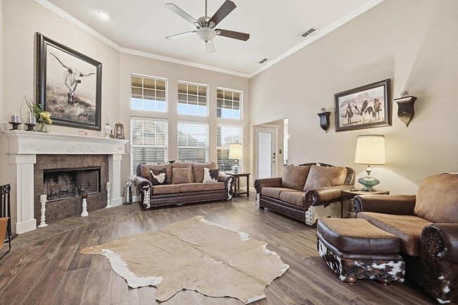 Photo - 4610 Sierra Sunset