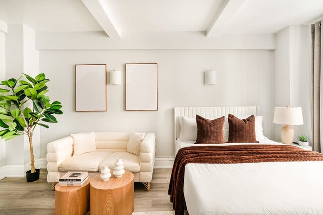 Photo - 240 W 73rd St Unit FL10-ID1022036P