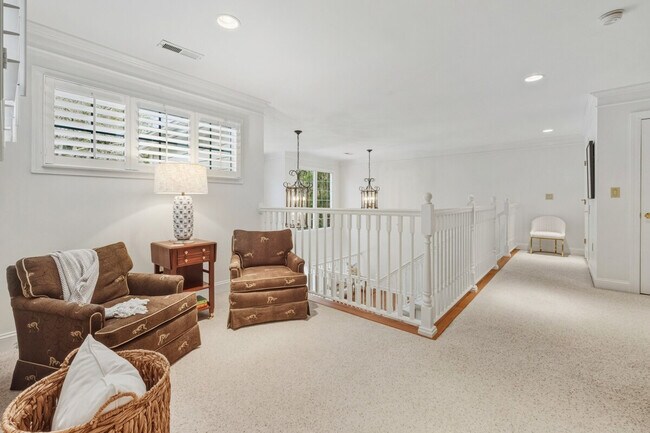 Photo - 21 Wallace Pate Dr Unit SI ID1465811P