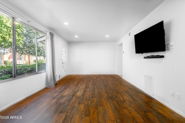 Photo - 1417 N 44th St