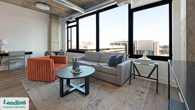 Building Photo - 5201 Leesburg Pike Unit 1035.1408744