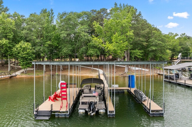 Photo - 575 Early Dr Unit ID1335909P