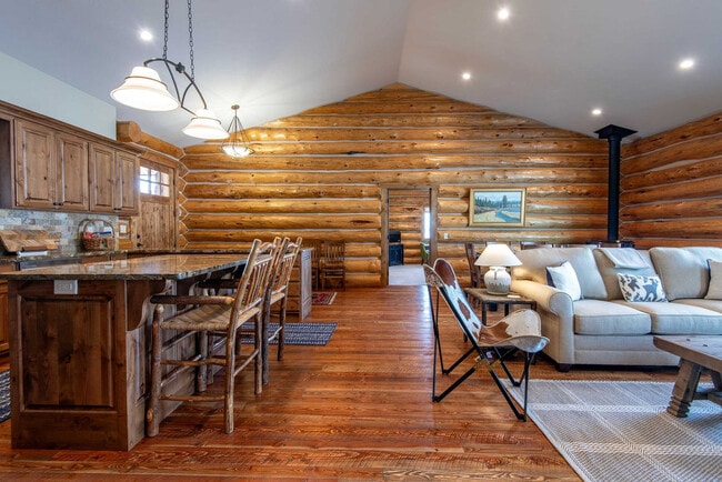 Photo - 1330 Larsen Ln Unit SI ID1466388P