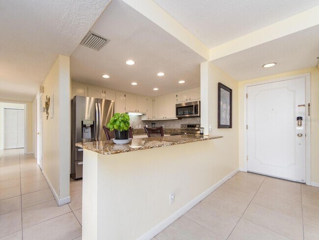 Photo - 675 S Gulfview Blvd Unit 902