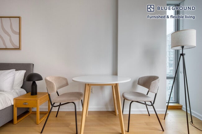 Photo - 535 W 23rd St Unit FL11-ID1481