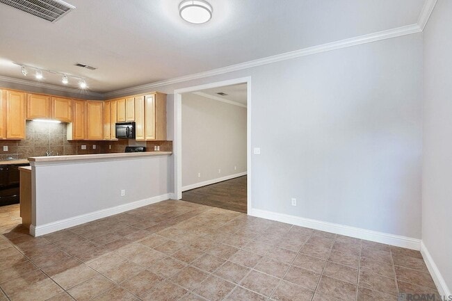 Photo - 809 Summer Breeze Dr Unit 204