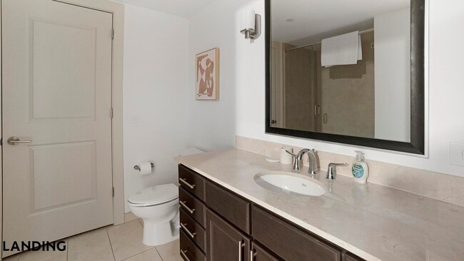 Building Photo - 777 Preston St Unit 33D