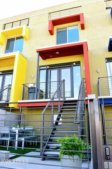 Photo - 516 E Ames Pl