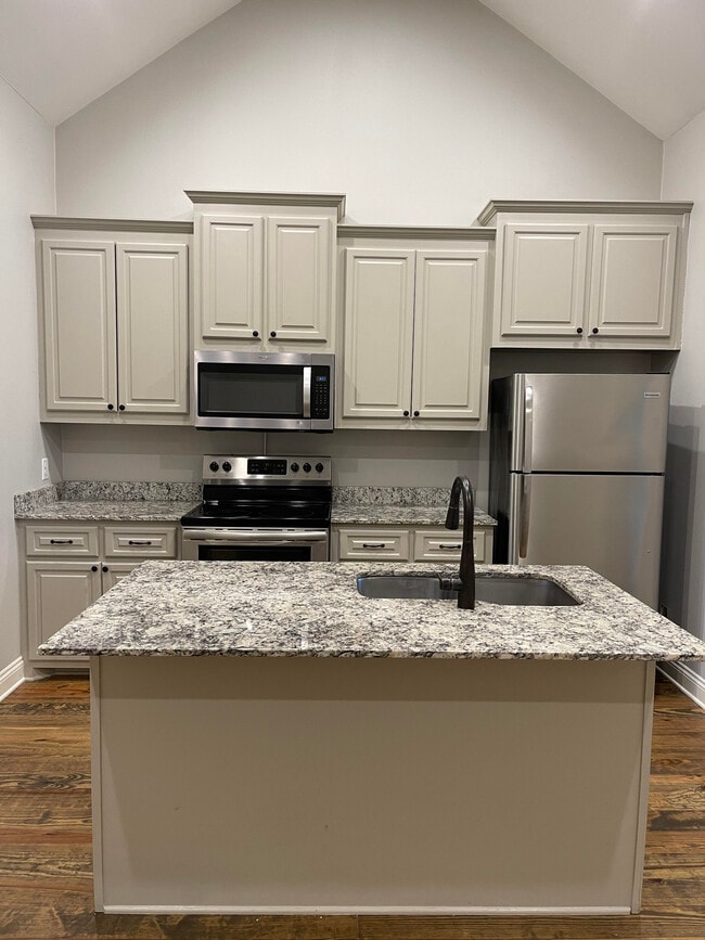 9970 Townhomes - 9970 Townhomes