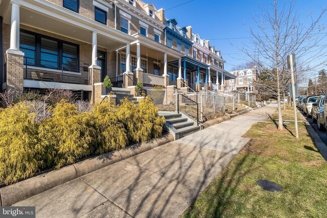 Photo - 4514 15th St NW Unit B