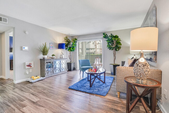 Photo - Westmount At Copper Mill