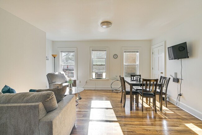Photo - 139-141 Putnam Avenue-SI FL1-ID1546163P Unit SI FL1-ID1546163P
