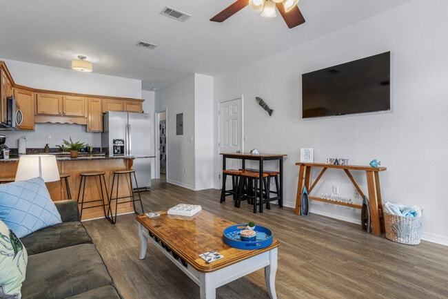 Building Photo - 241 Cowan Rd Unit SI ID1473636P