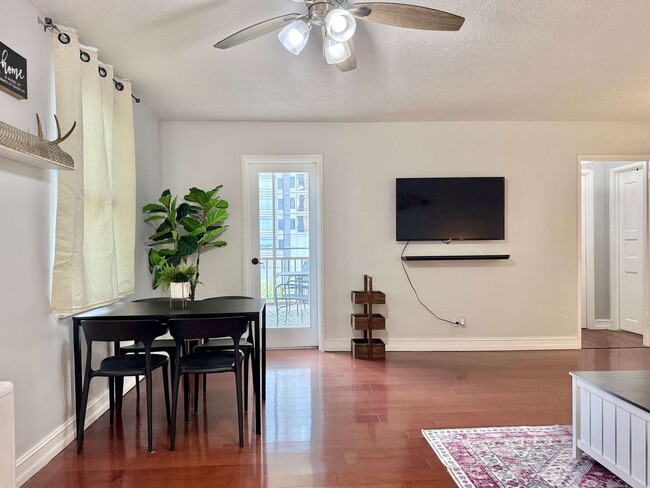 Photo - 300 Peachtree Rd NE Unit SI ID1299382P