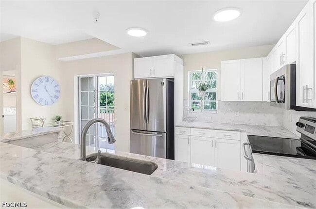 Photo - 4450 Botanical Pl Cir Unit 6