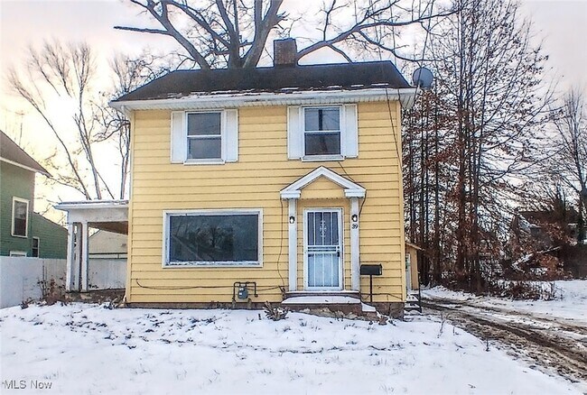 Photo - 39 Hilton Ave