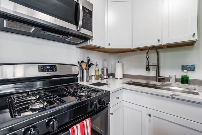 Photo - 612 S 18th St Unit ID1045864P