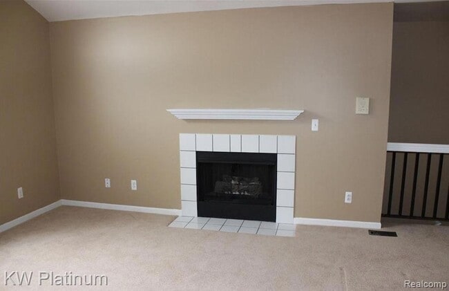 Photo - 16632 Glenmoor Blvd