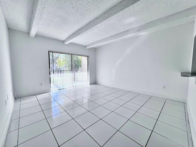 Photo - 2580 NW 56th Ave Unit 600-301