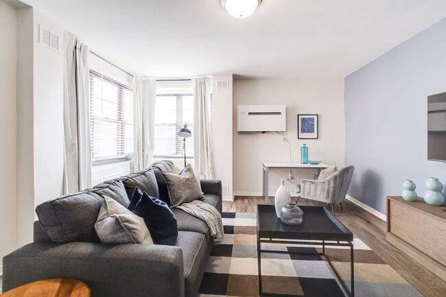 Photo - 105 W 39th St Unit FL12-ID1061318P