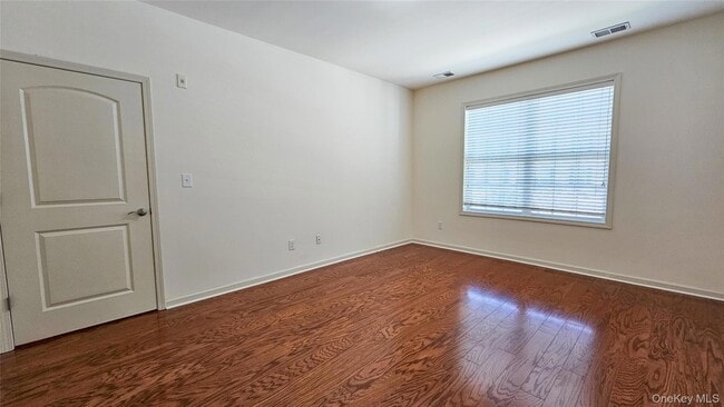 Photo - 115 Canter Ct
