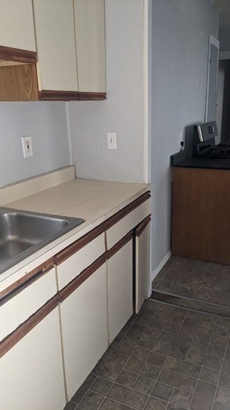 Photo - 137 Cedar St Unit 2