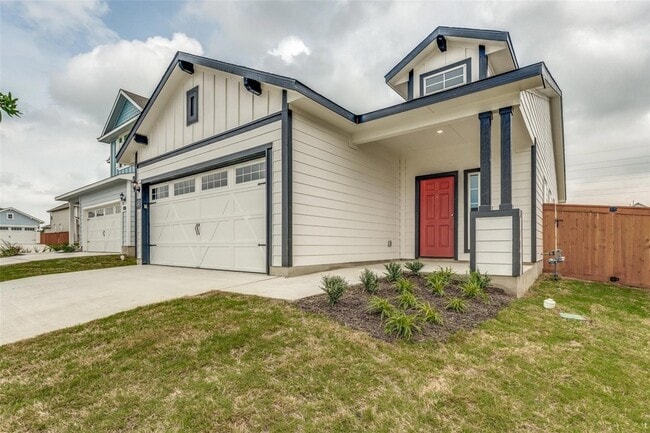 Photo - 140 Thunder Oak