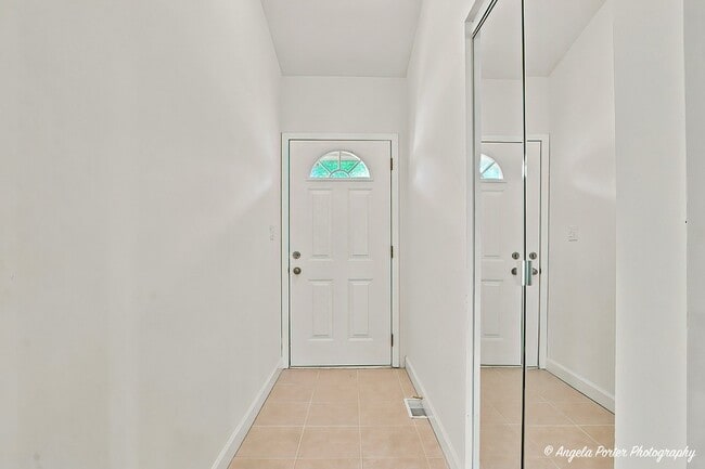 Photo - 3287 Medford Ct
