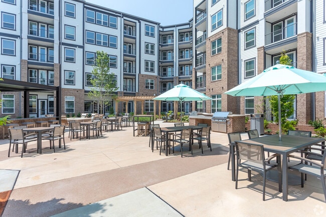 Photo - District at 54