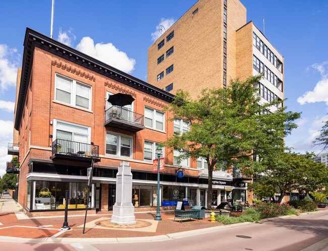 Peregrine Square - Peregrine Square