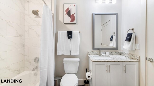Photo - 5885 Lakehurst Dr Unit 2421
