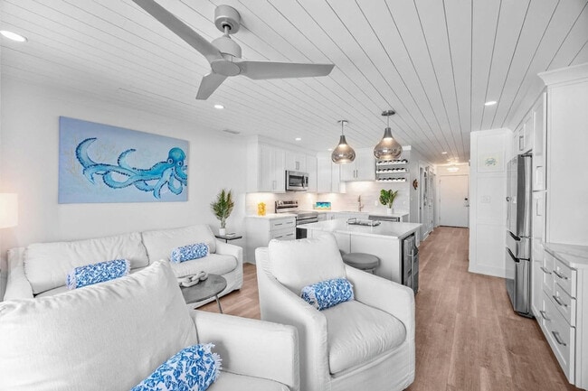 Building Photo - 17735 Front Beach Rd Unit SI ID1447171P