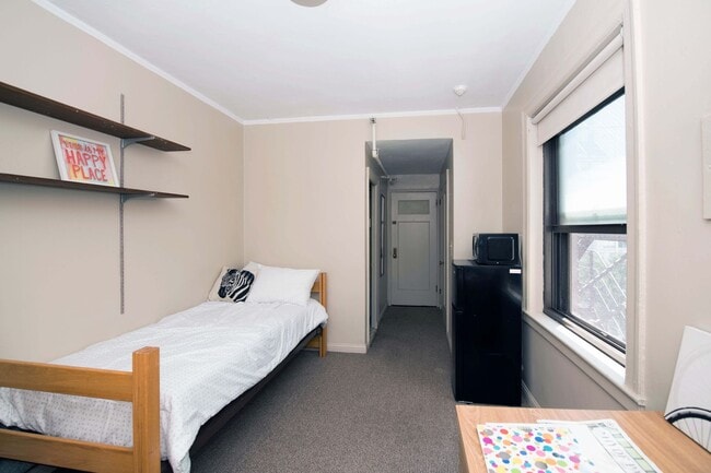 Photo - 5540 Hyde Park by 3L Living