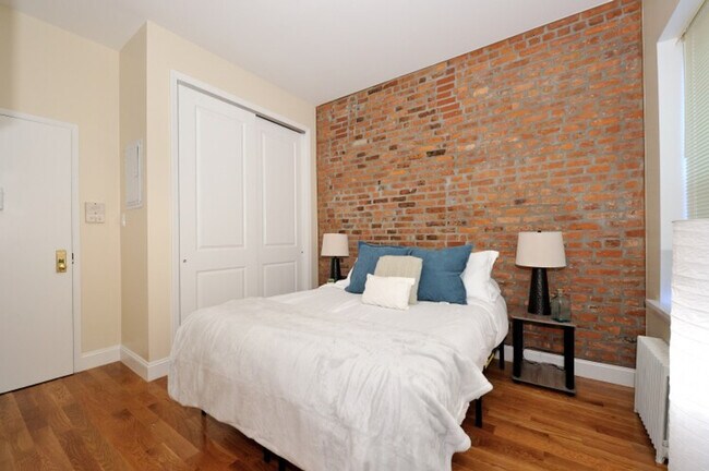 Photo - 237 Sullivan St Unit ID1323956P