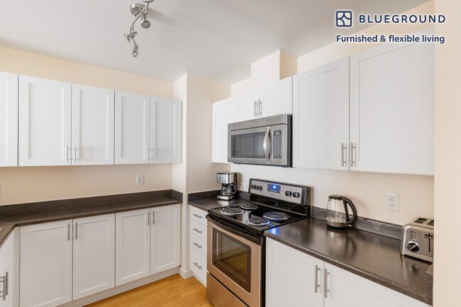 Photo - 938 110th Ave NE Unit FL4-ID373