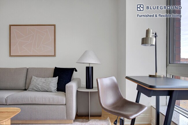 Photo - 215 E 96th St Unit FL11-ID687