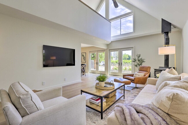 Photo - 1155 Grape Ln Unit SI ID1304989P