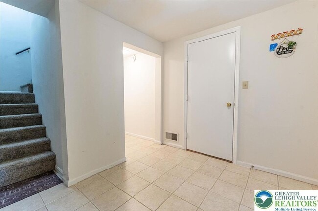 Photo - 8315 Countryside Ln