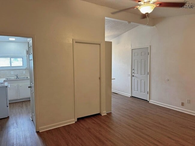 Photo - 4111 McGaha Ave
