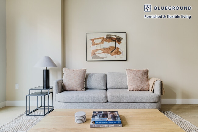 Photo - 1224 M St NW Unit FL3-ID968