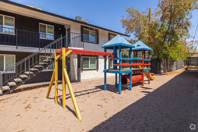 Playground - Las Ventanas