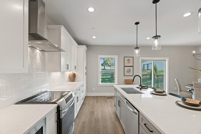 Photo - 210 Charlotte Everly Cir Unit 403