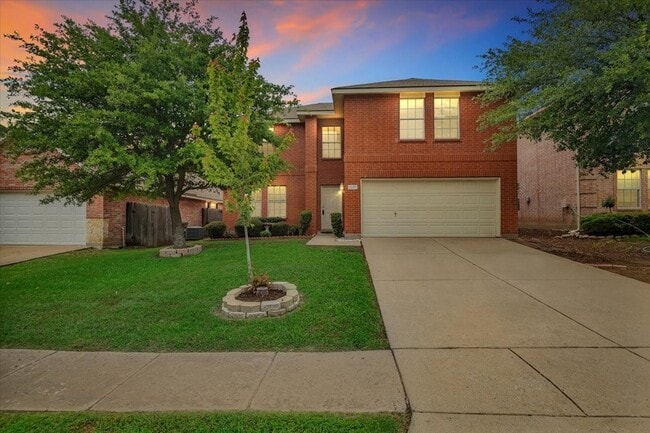 Photo - 1110 Caroline Dr