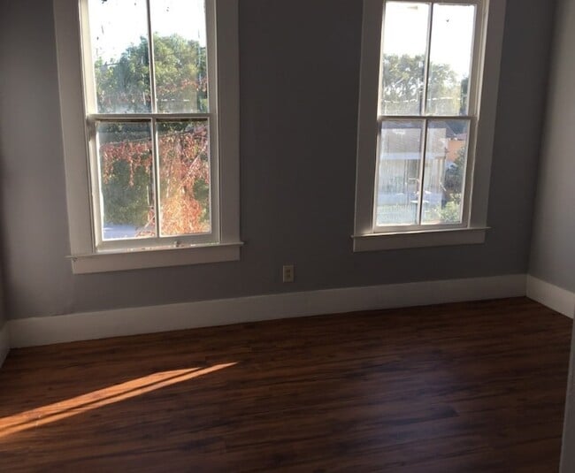 Photo - 2806 Avenue M 1/2