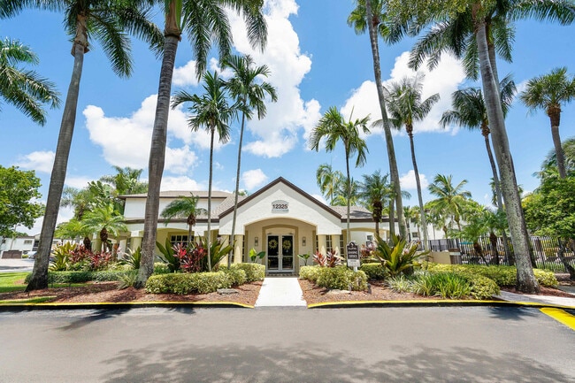 A Natural Extension of Home - Emerald Palms